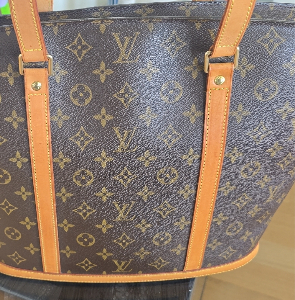 Louis Vuitton Babilone Monogram Canvas Bag - Picture 6 of 13